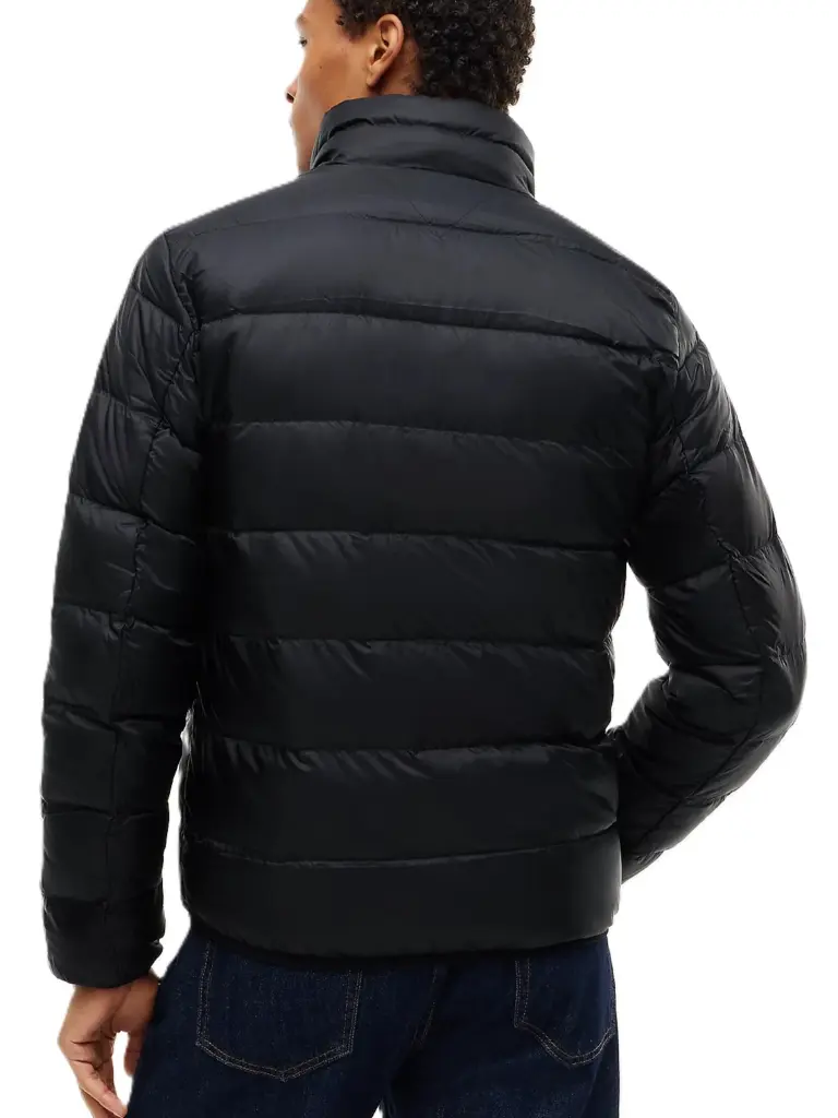 DM0DM23231-CHAQUETA-TOMMY-1.webp